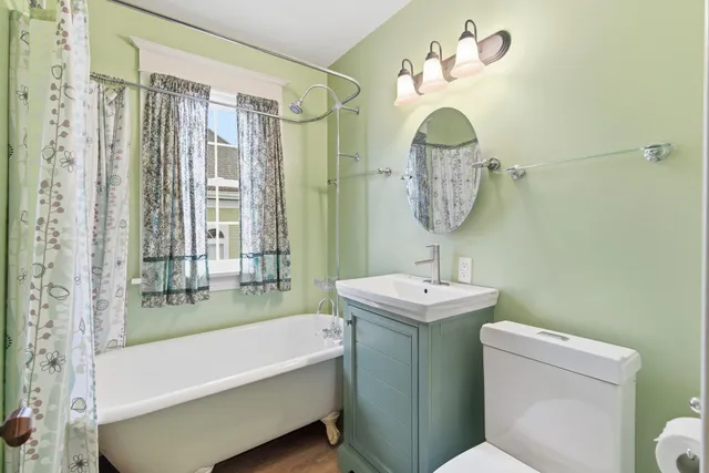 $295,000 | 222 West Pleasant Street, Mankato, MN 56001