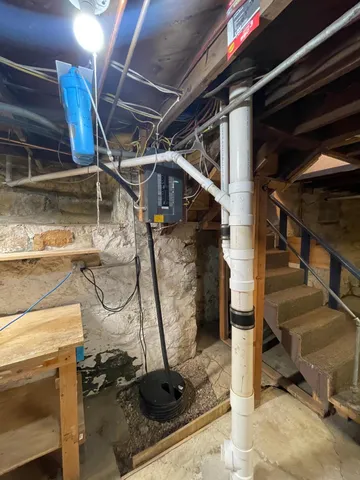 $300,000 | 222 West Pleasant Street, Mankato, MN 56001