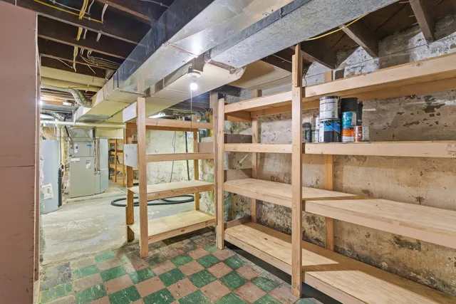 $295,000 | 222 West Pleasant Street, Mankato, MN 56001