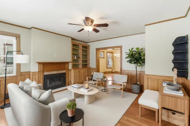 $295,000 | 222 West Pleasant Street, Mankato, MN 56001