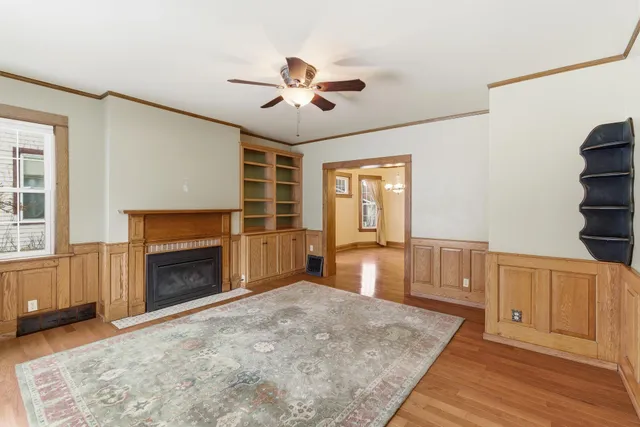 $295,000 | 222 West Pleasant Street, Mankato, MN 56001