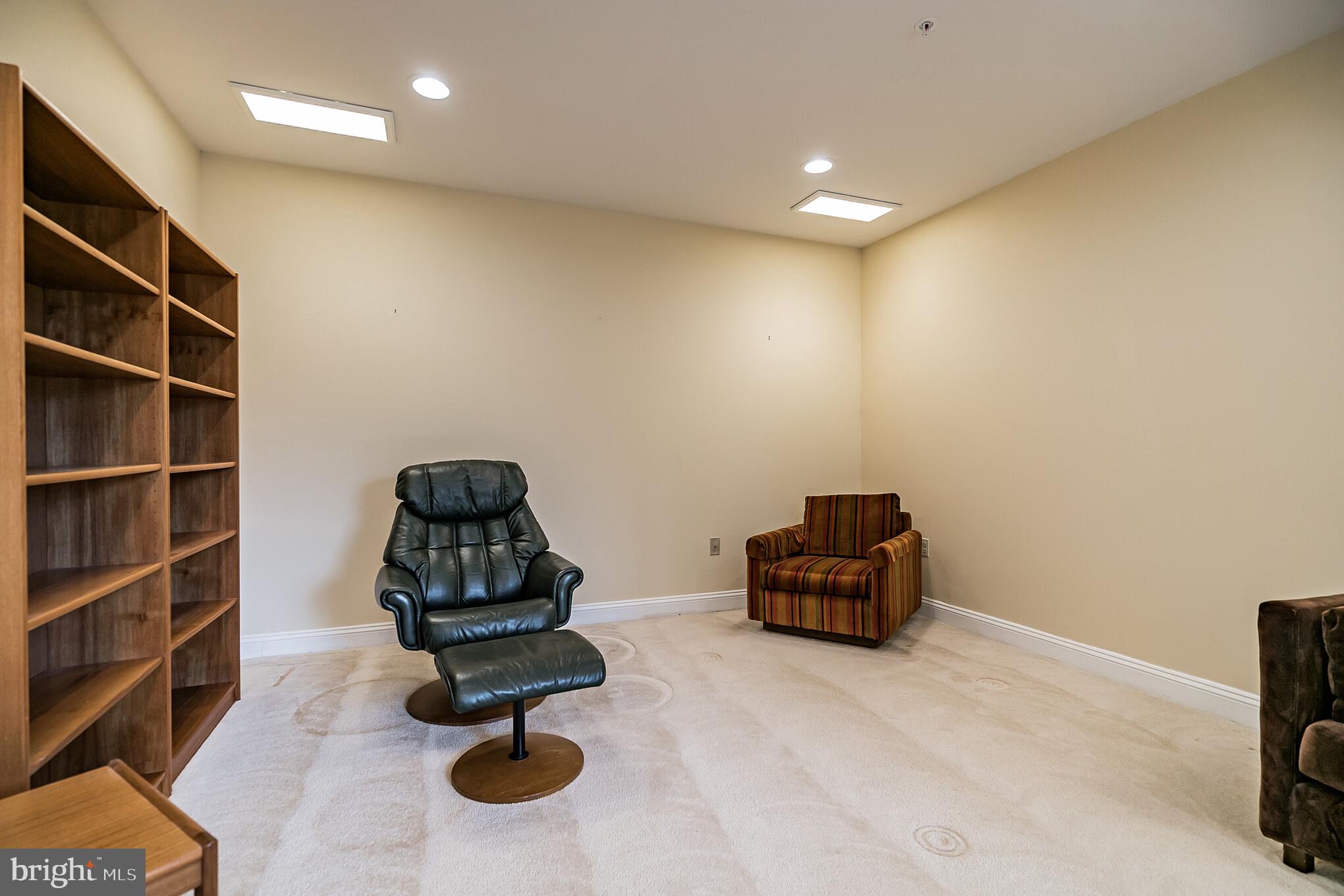 2033 Windrow Drive Princeton, NJ 08540 - Photo 14 of 56