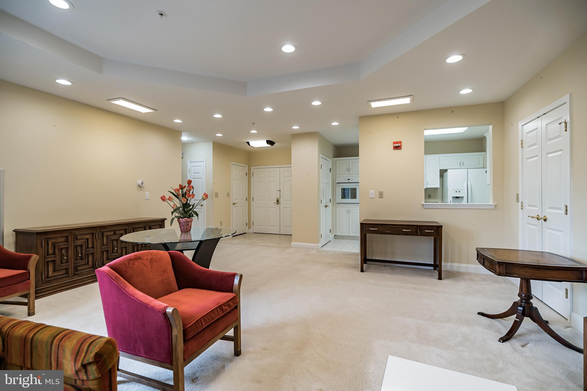 2033 Windrow Drive Princeton, NJ 08540 - Photo 9 of 56