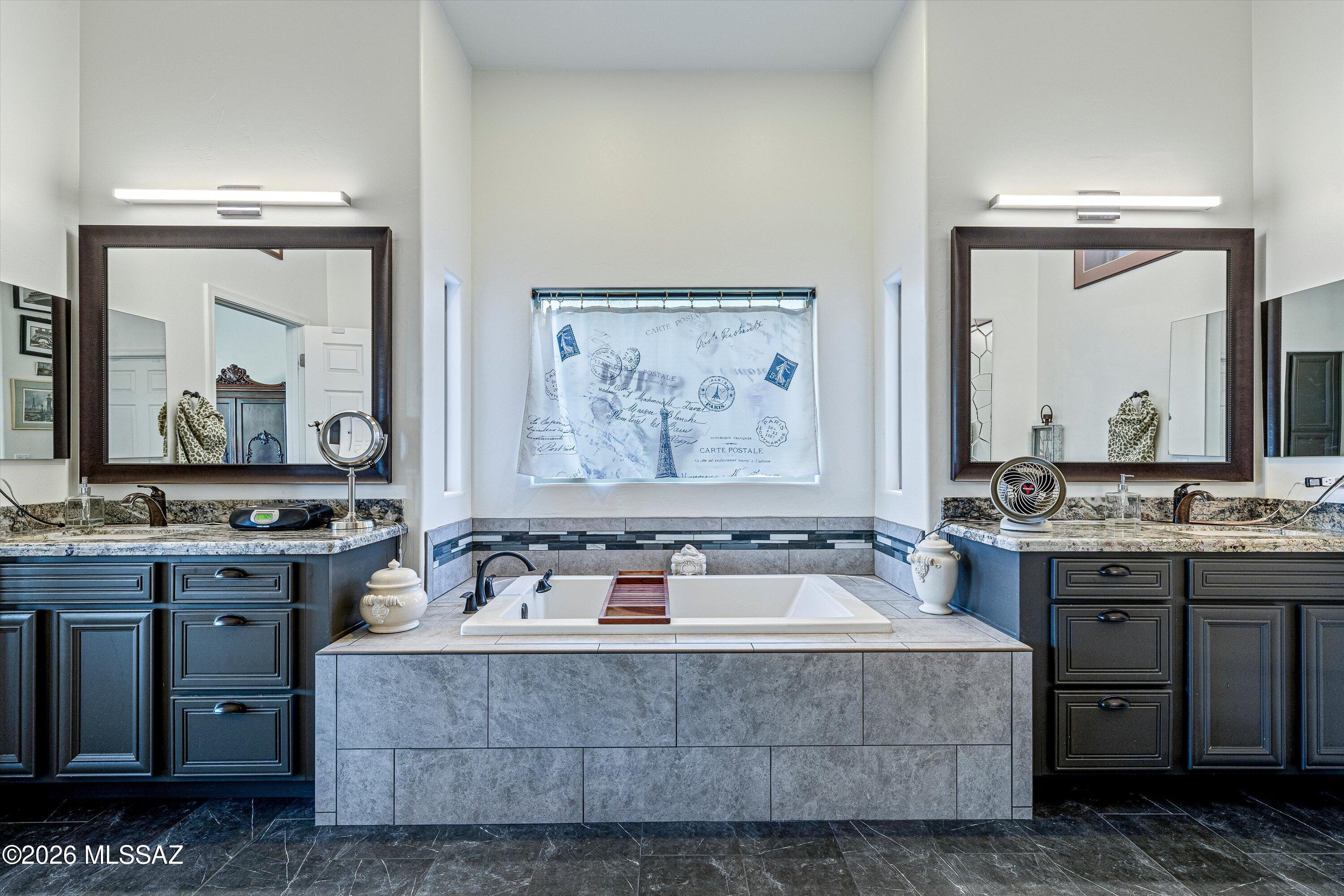 14589 East Cir Q Ranch Place Vail, AZ 85641 - Photo 22 of 33 Primary Bathroom