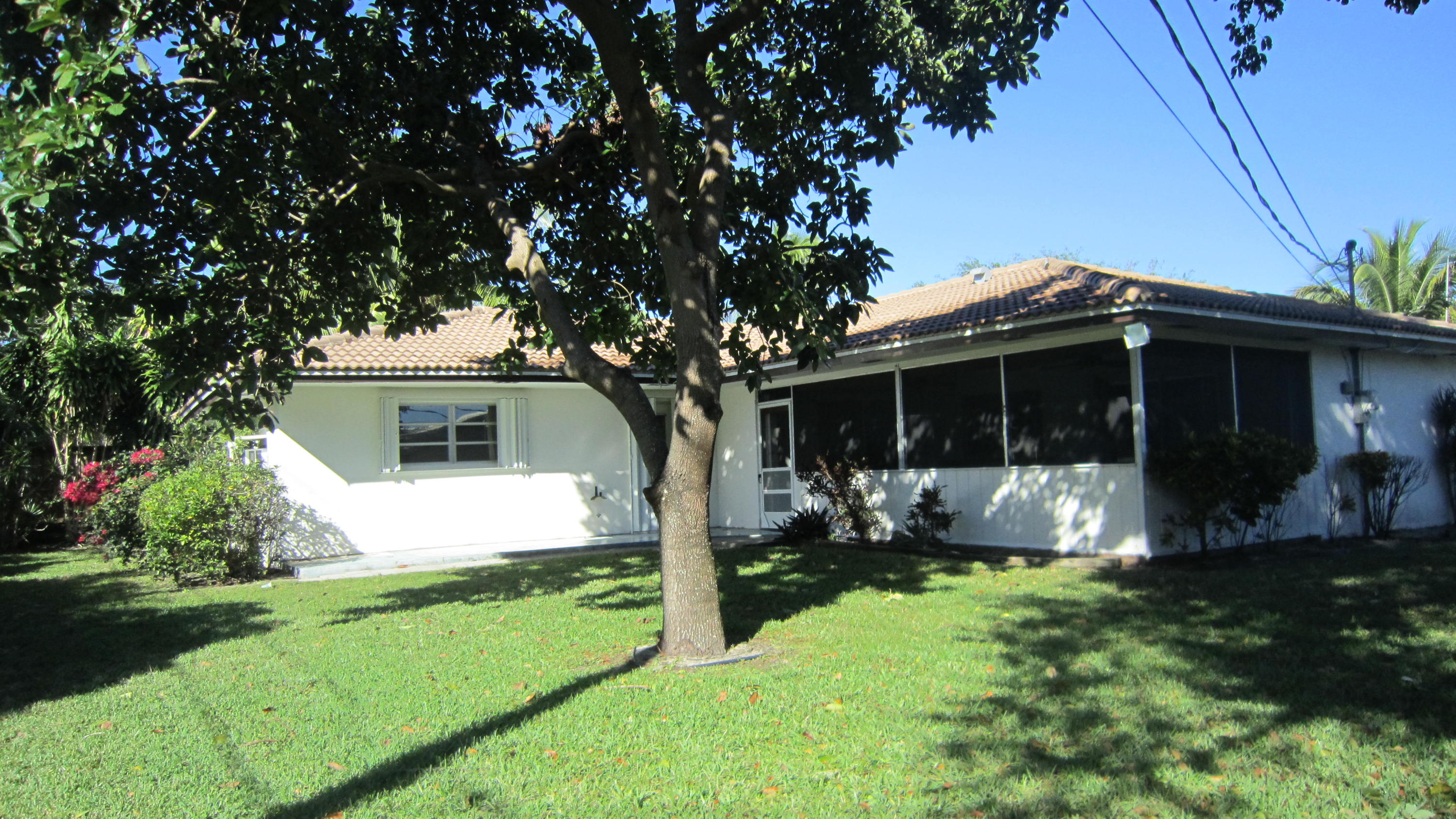 2068 Ardley Road Juno Beach, FL 33408 - Photo 3 of 19 IMG_5396