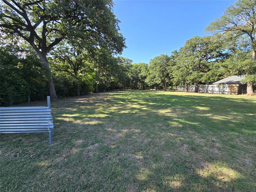 9501 Teagarden Road Dallas, TX 75217 - Photo 2 of 10 Gallery Image 2