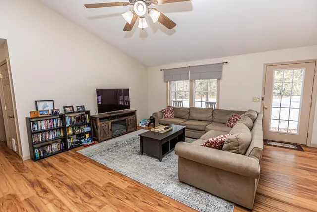 $405,000 | 40 Deer Run, Livermore, ME 04253