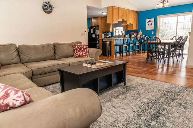 $405,000 | 40 Deer Run, Livermore, ME 04253