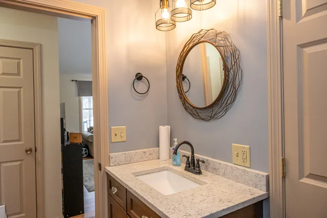 $405,000 | 40 Deer Run, Livermore, ME 04253