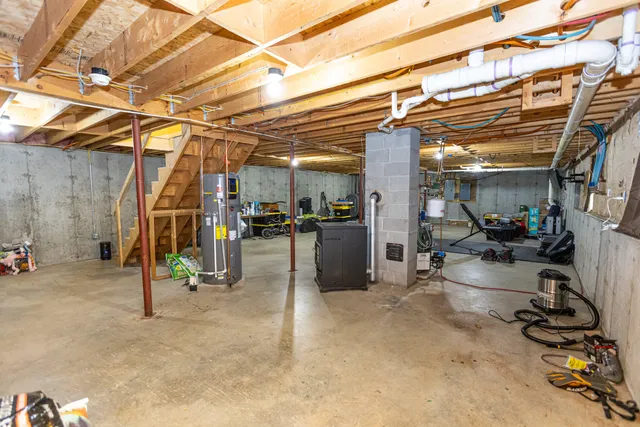 $405,000 | 40 Deer Run, Livermore, ME 04253