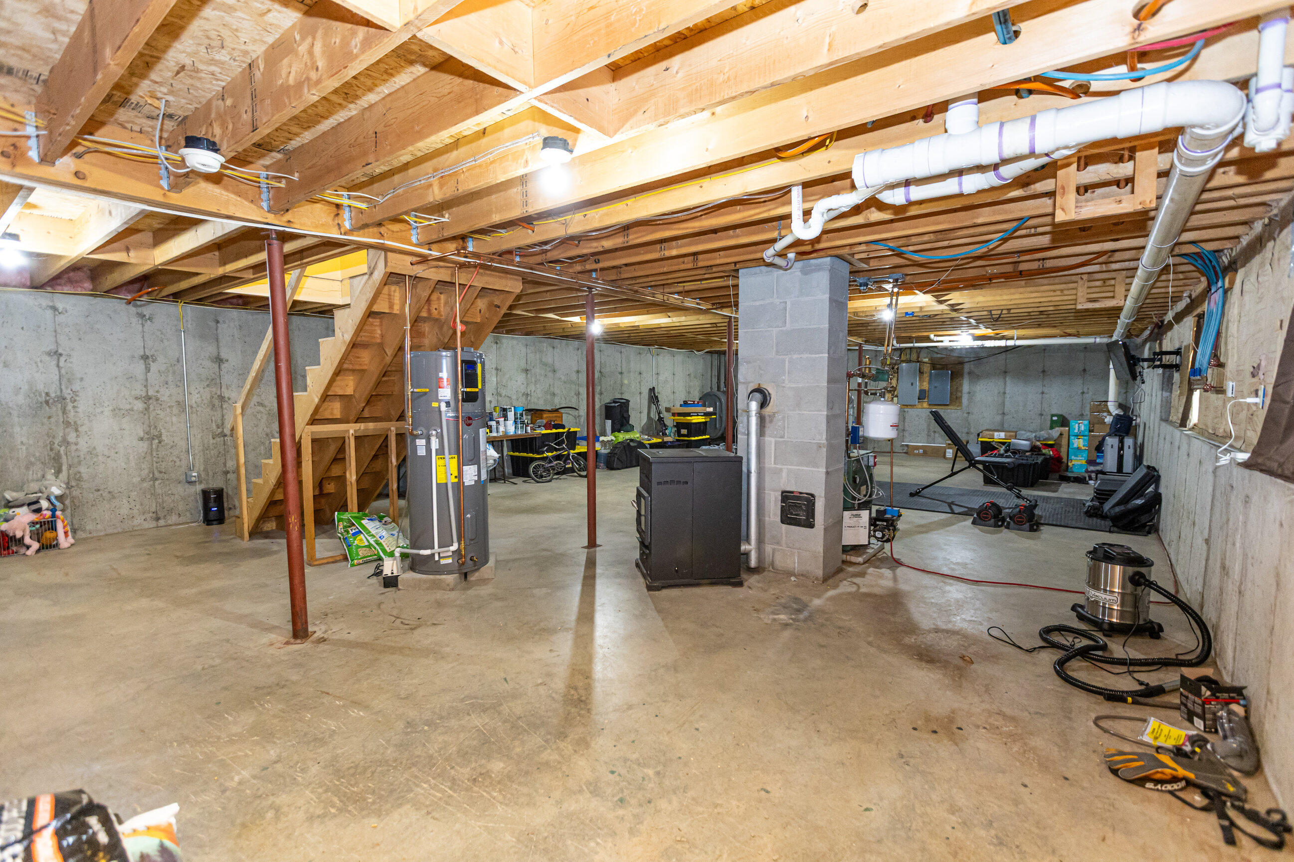 40 Deer Run Livermore, ME 04253 - Photo 51 of 69 Cellar _ Garage-2363