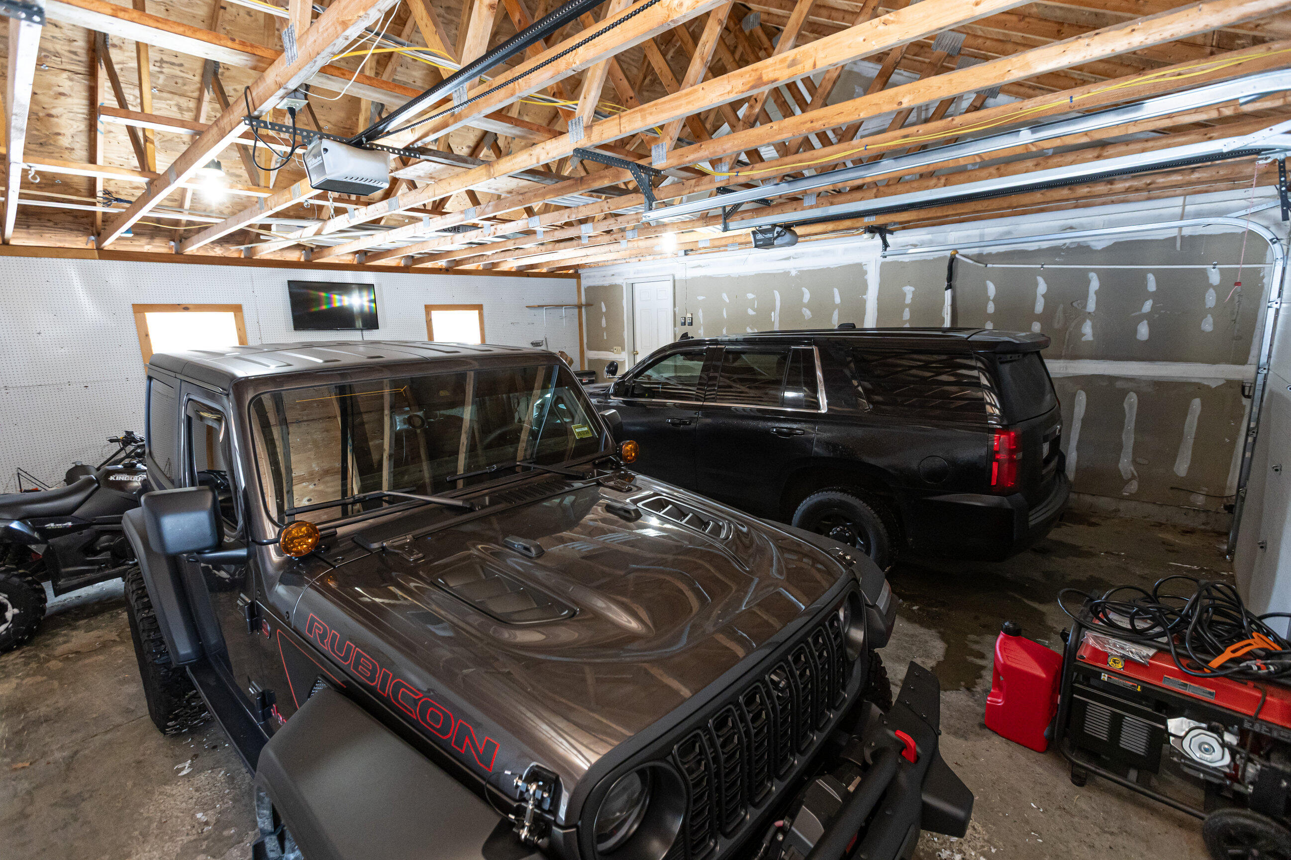 40 Deer Run Livermore, ME 04253 - Photo 53 of 69 Cellar _ Garage-2372