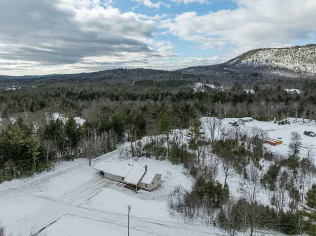 $405,000 | 40 Deer Run, Livermore, ME 04253