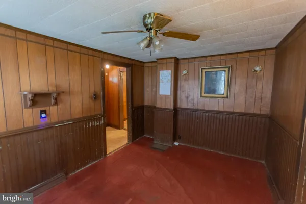 $220,000 | 404 South Charles Street, Charles Town, WV 25414