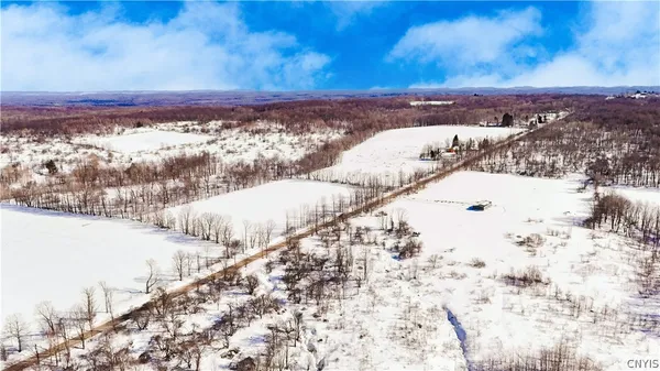 $36,000 | 2027 Dairy Hill Road, Newport, NY 13416