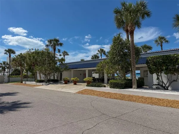 $6,950 | 2013 Harbour Links Drive, Unit 2013, Longboat Key, FL 34228