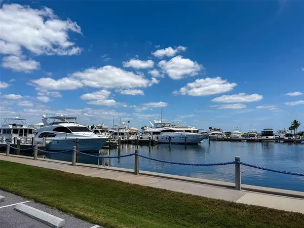 $6,950 | 2013 Harbour Links Drive, Unit 2013, Longboat Key, FL 34228