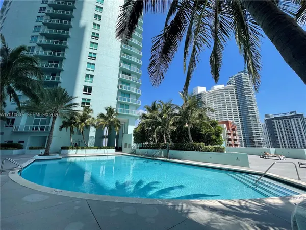 $3,900 | 1900 North Bayshore Drive, Unit 3311, Miami, FL 33132