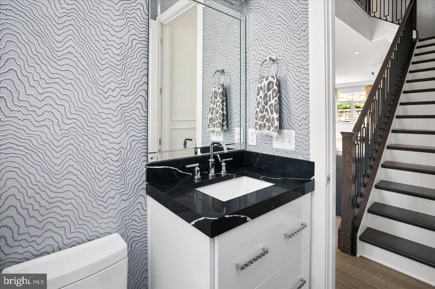 8165 River Road Bethesda, MD 20817 - Photo 22 of 46 Powder room-2nd floor