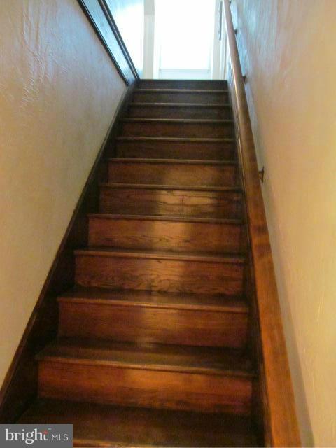 10442 Messick Road Midland, VA 22728 - Photo 15 of 30 Interior (General)