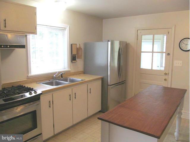 10442 Messick Road Midland, VA 22728 - Photo 10 of 30 Kitchen