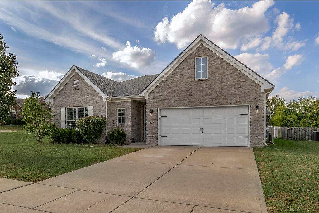 239 Redding Road Georgetown, KY 40324 - Photo 2 of 44 TDB_1343