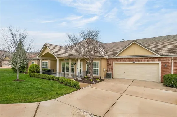 $429,900 | 5409 West 145th Street, Leawood, KS 66224