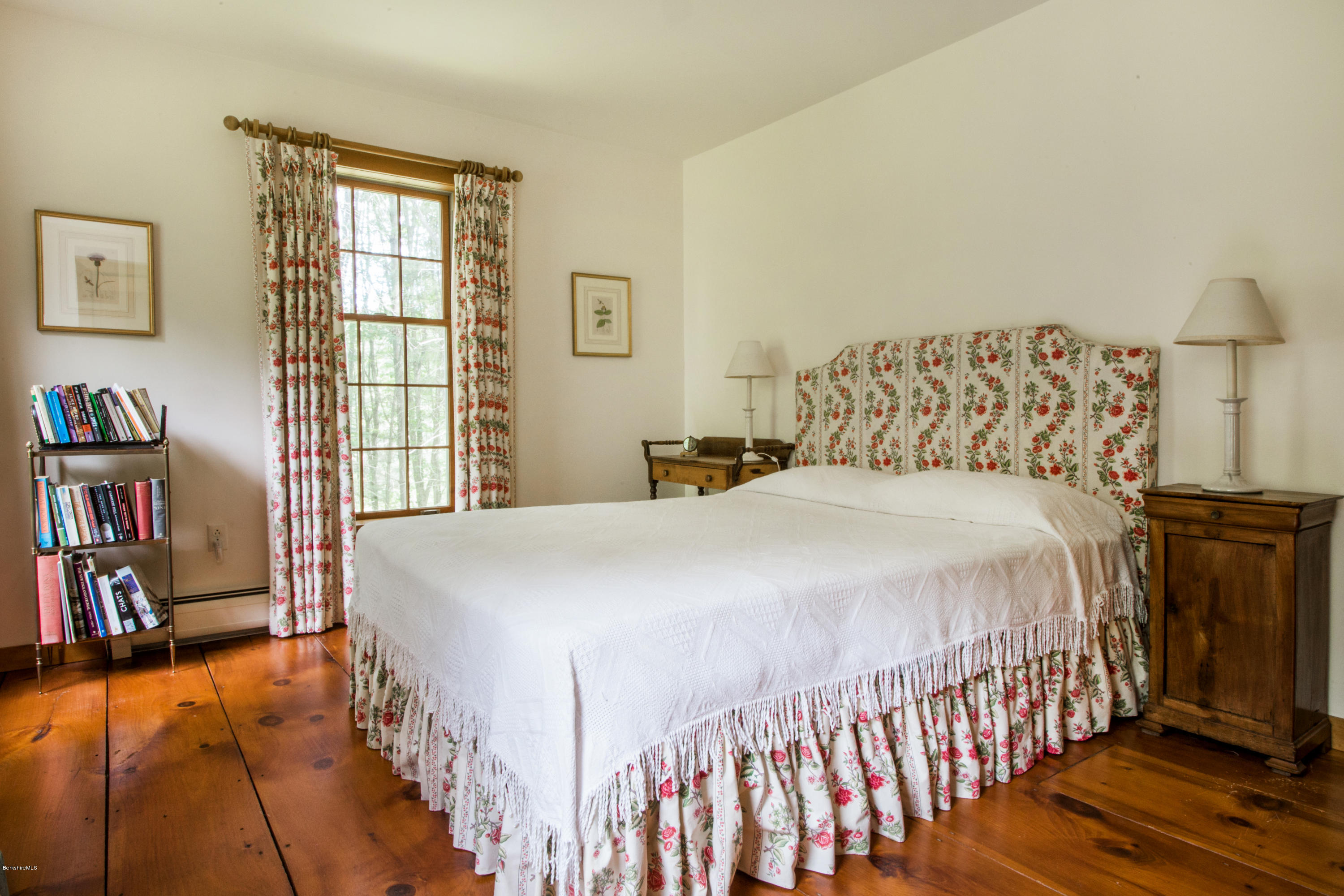 102 West Center Road West Stockbridge, MA 01266 - Photo 10 of 19 Bedroom 2