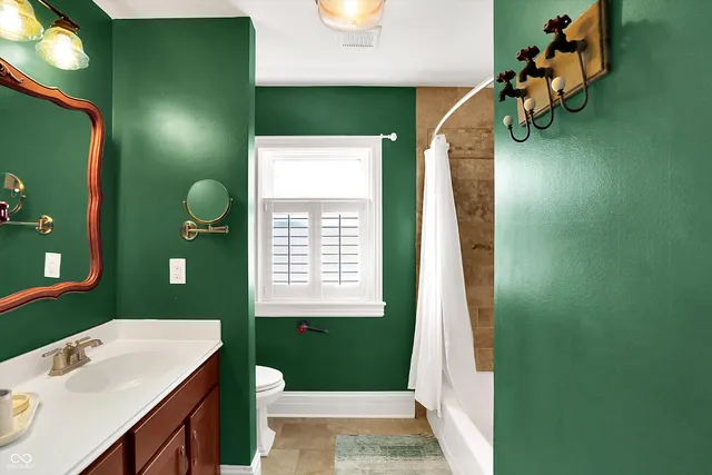 $329,900 | 3034 North Pennsylvania Street, Unit 4, Indianapolis, IN 46205