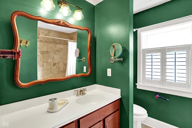 $329,900 | 3034 North Pennsylvania Street, Unit 4, Indianapolis, IN 46205