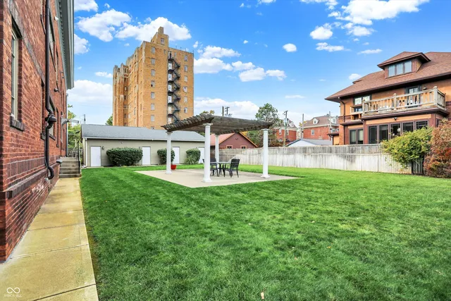 $329,900 | 3034 North Pennsylvania Street, Unit 4, Indianapolis, IN 46205