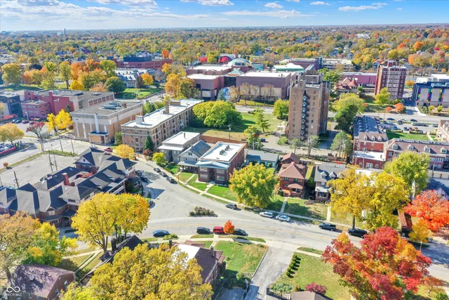 $329,900 | 3034 North Pennsylvania Street, Unit 4, Indianapolis, IN 46205