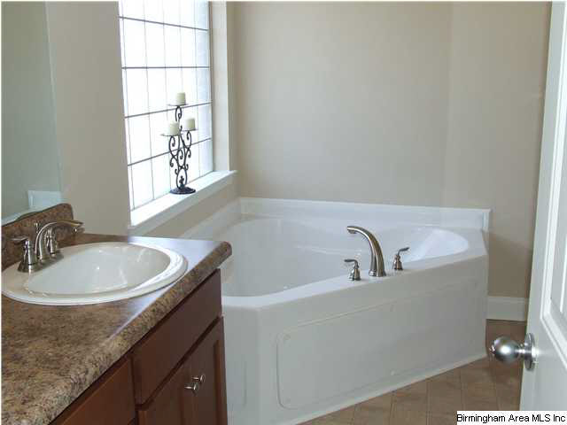 133 Barkley Lane Alabaster, AL 35007 - Photo 14 of 20