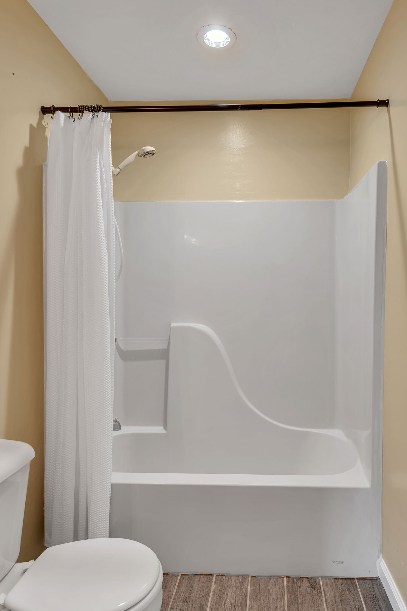 3716 Dobbin Road Springfield, TN 37172 - Photo 20 of 34 a bathroom with a shower and a toilet