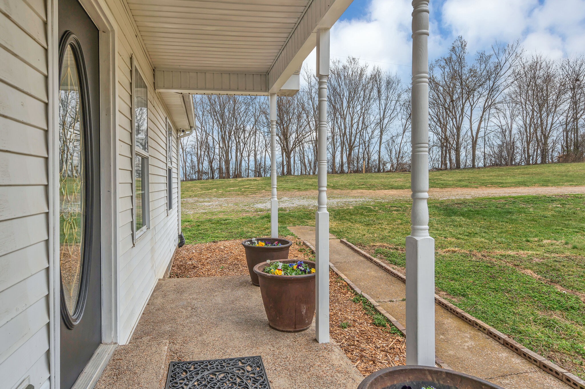 3716 Dobbin Road Springfield, TN 37172 - Photo 5 of 34 a view of swimming pool with a back yard