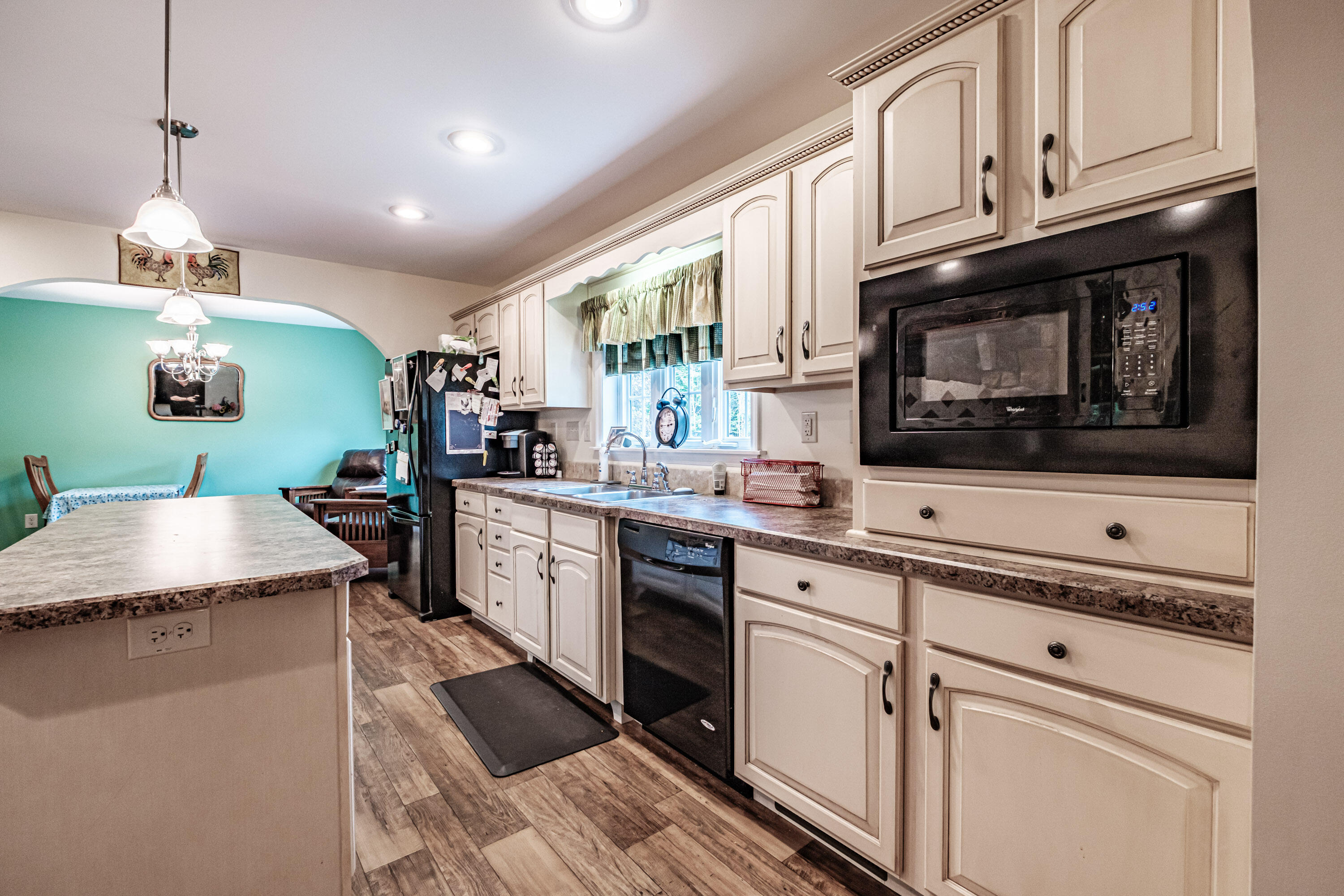 248 Hooper Ledge Road Paris, ME 04281 - Photo 22 of 51 Kitchen
