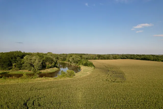 $575,000 | 0 West Oliver Road, Rockton, IL 61072