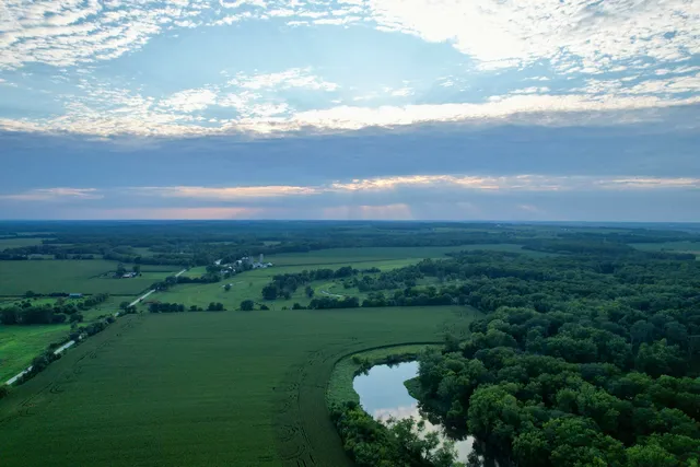 $575,000 | 0 West Oliver Road, Rockton, IL 61072