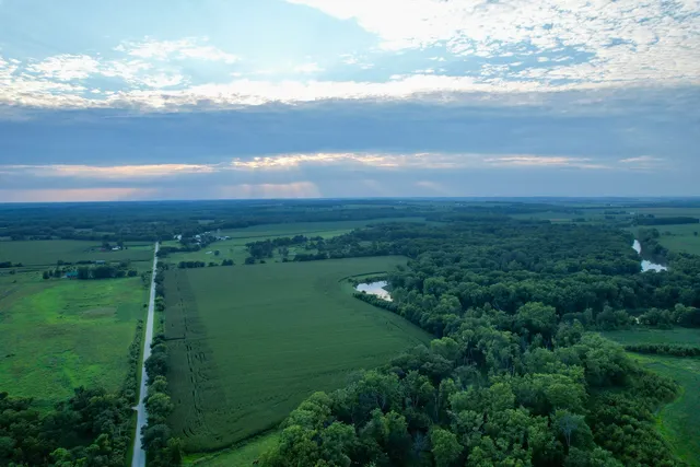 $575,000 | 0 West Oliver Road, Rockton, IL 61072
