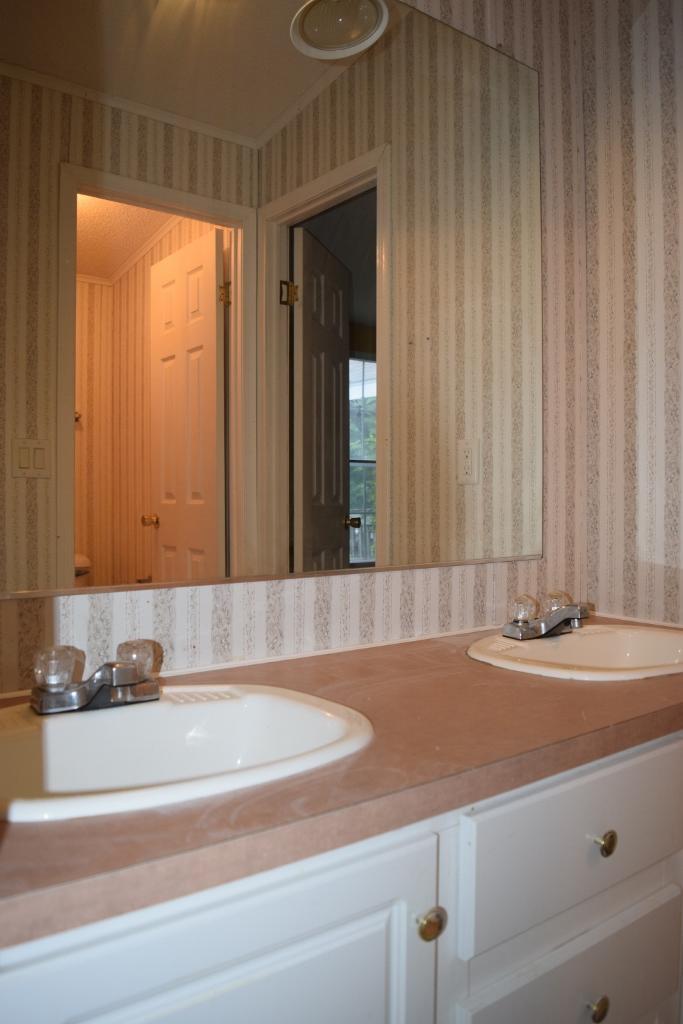 760 Tower Road Southeast, Unit 762 Christiansburg, VA 24073 - Photo 23 of 37 DSC_0206 (683x1024)