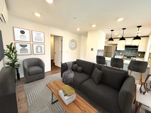 $2,500 | 33 Leyden Street, Unit 6, Boston, MA 02128