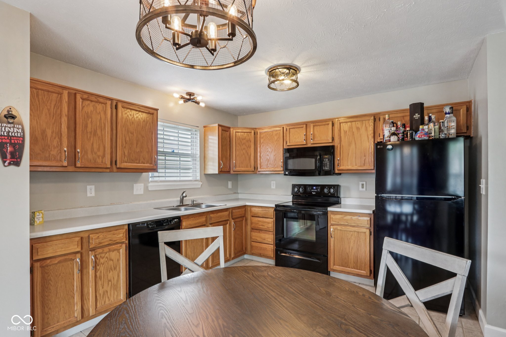 8424 Southern Springs Way Indianapolis, IN 46237 - Photo 9 of 31