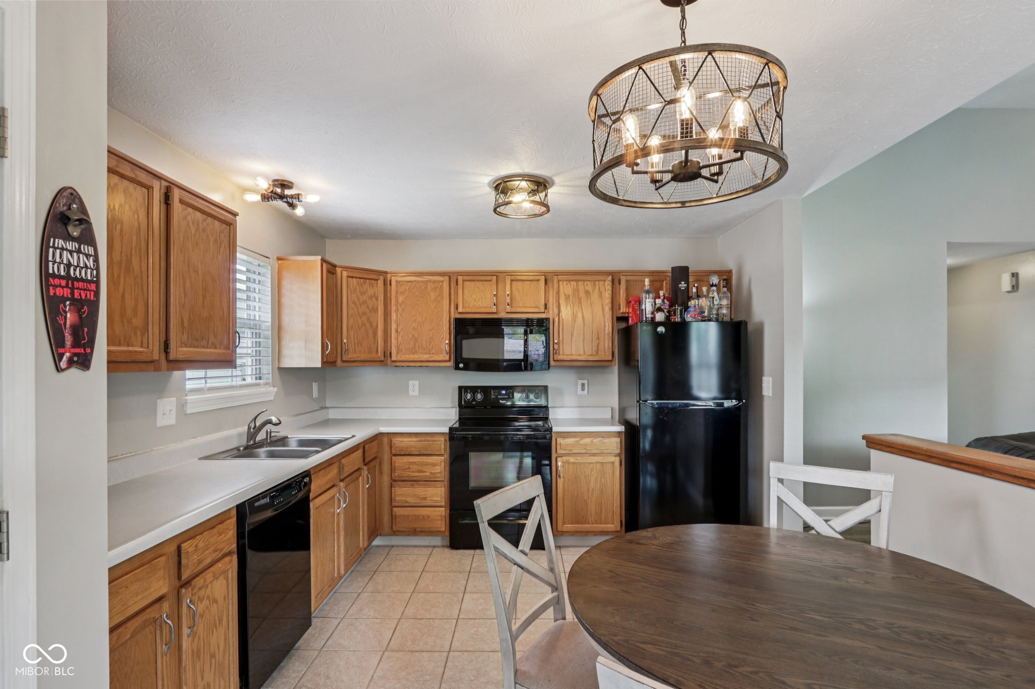 8424 Southern Springs Way Indianapolis, IN 46237 - Photo 10 of 31