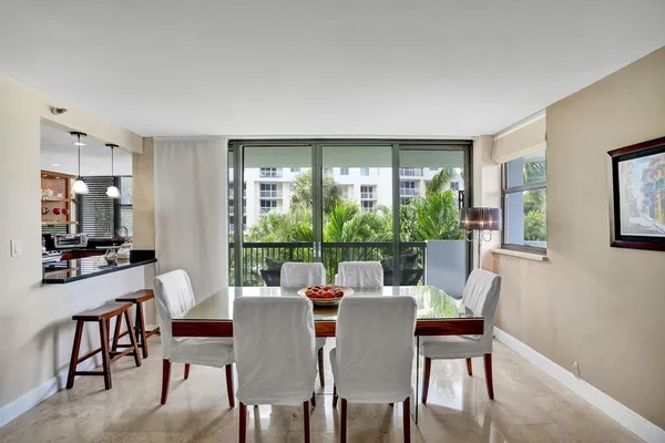 $3,950 | 1361 South Ocean Boulevard, Unit 210, Pompano Beach, FL 33062