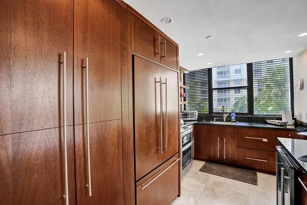 $3,950 | 1361 South Ocean Boulevard, Unit 210, Pompano Beach, FL 33062