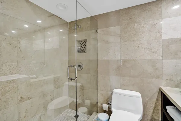 $3,950 | 1361 South Ocean Boulevard, Unit 210, Pompano Beach, FL 33062