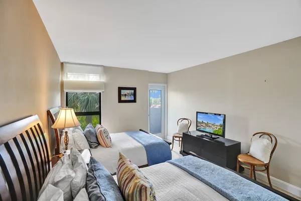 $3,950 | 1361 South Ocean Boulevard, Unit 210, Pompano Beach, FL 33062