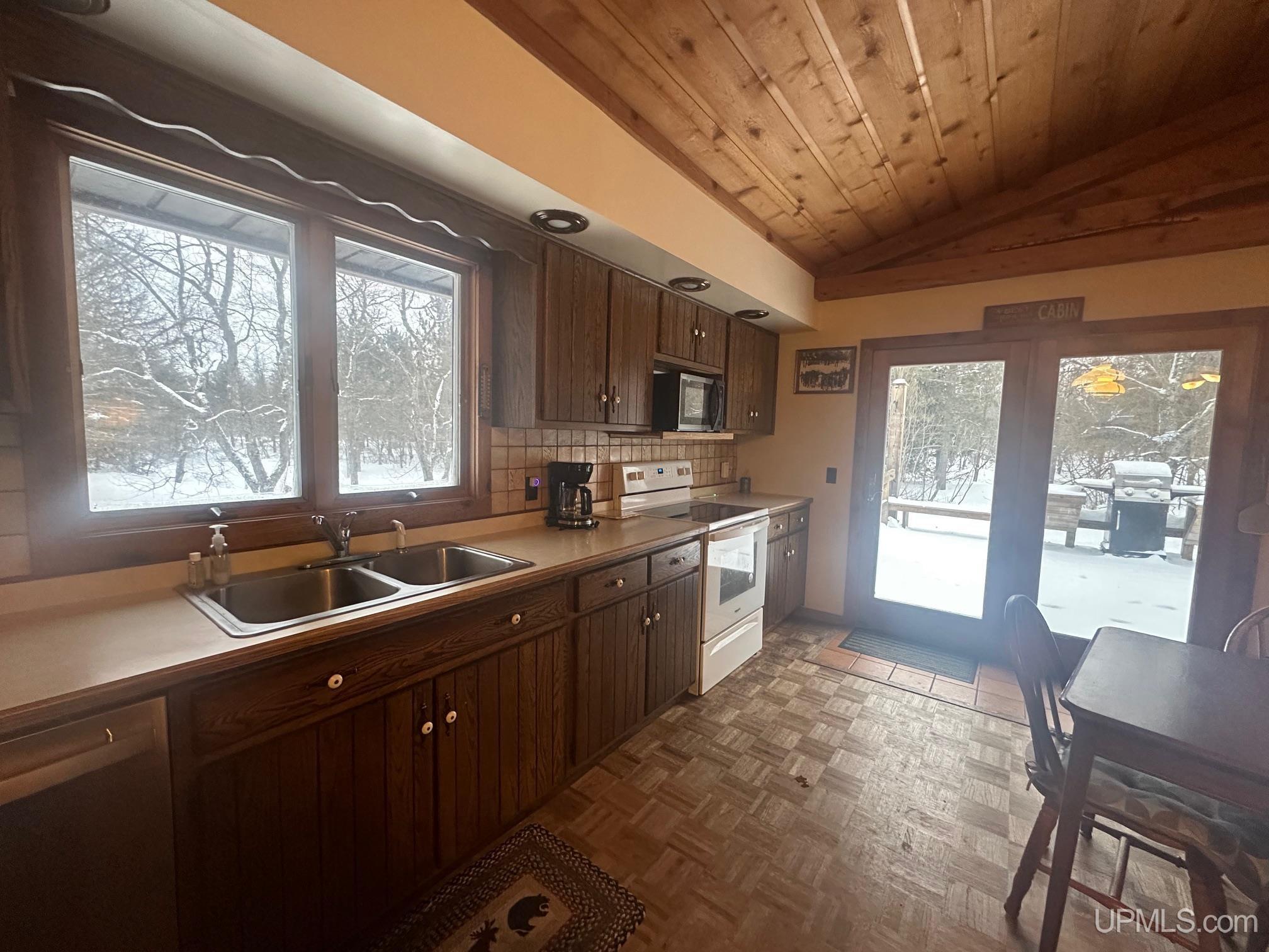 1468 Karvonen Road Deerton, MI 49822 - Photo 26 of 66 Gallery Image 26