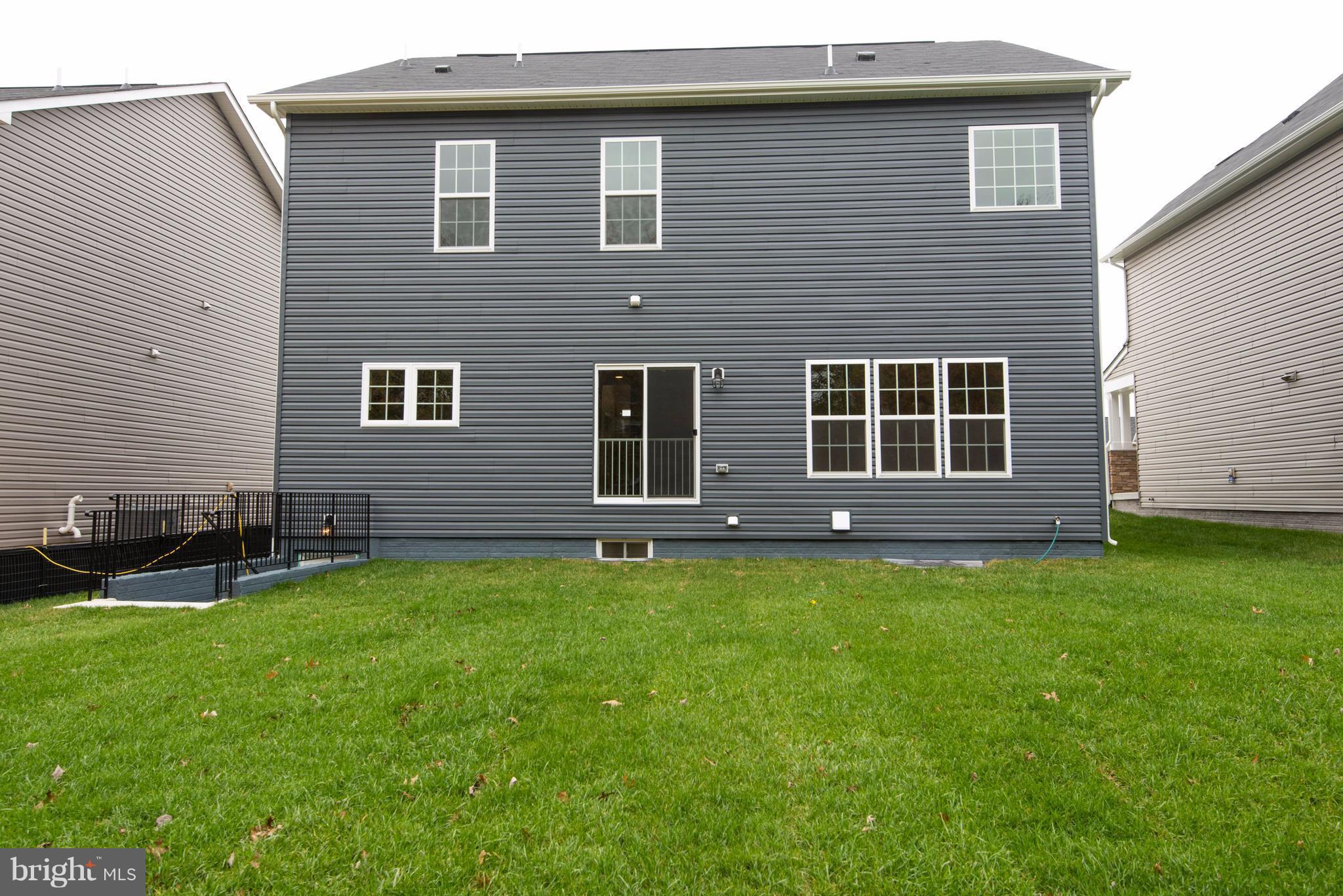 8115 Ridgely Loop Severn, MD 21144 - Photo 30 of 30 Exterior (Rear)