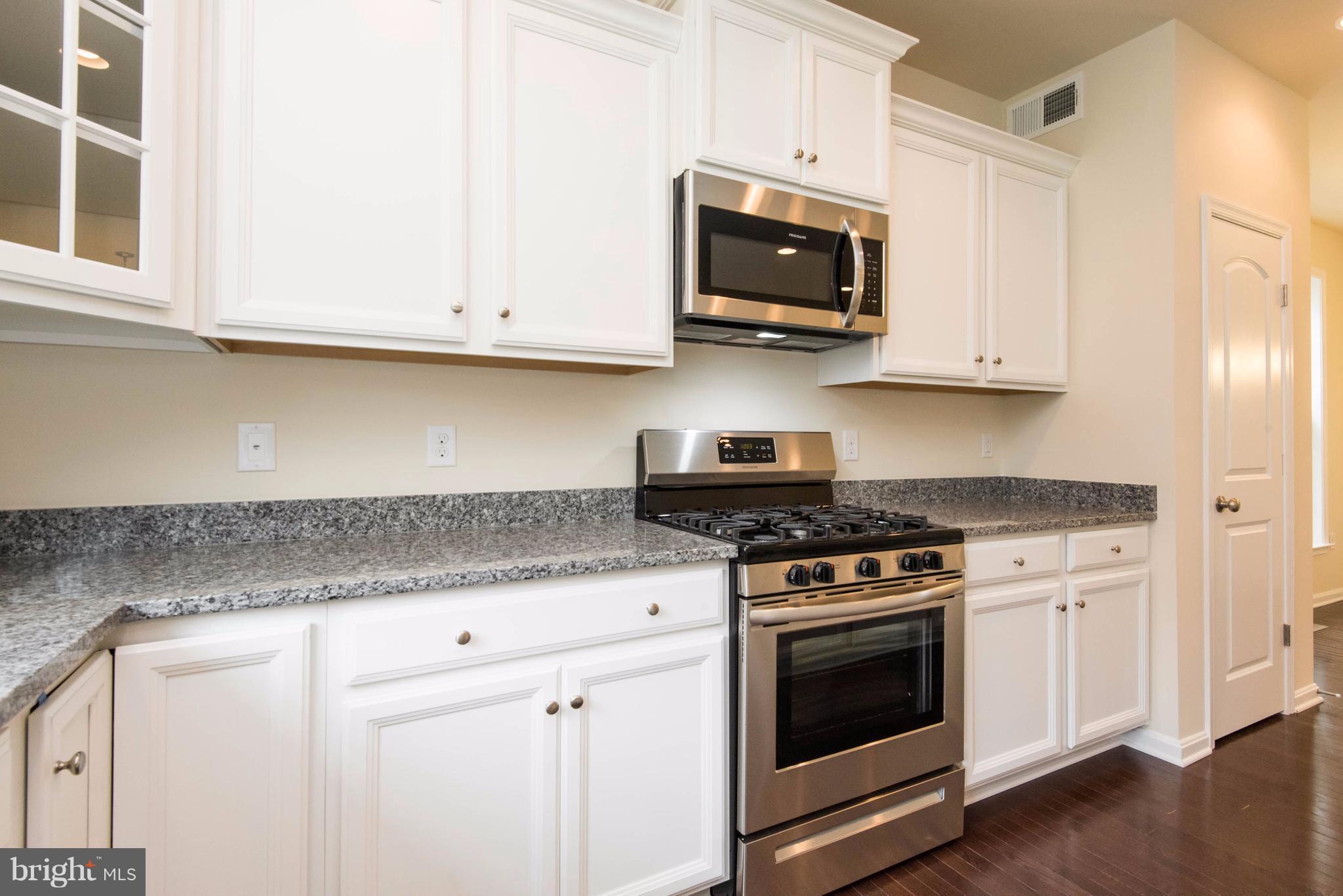 8115 Ridgely Loop Severn, MD 21144 - Photo 8 of 30 Kitchen